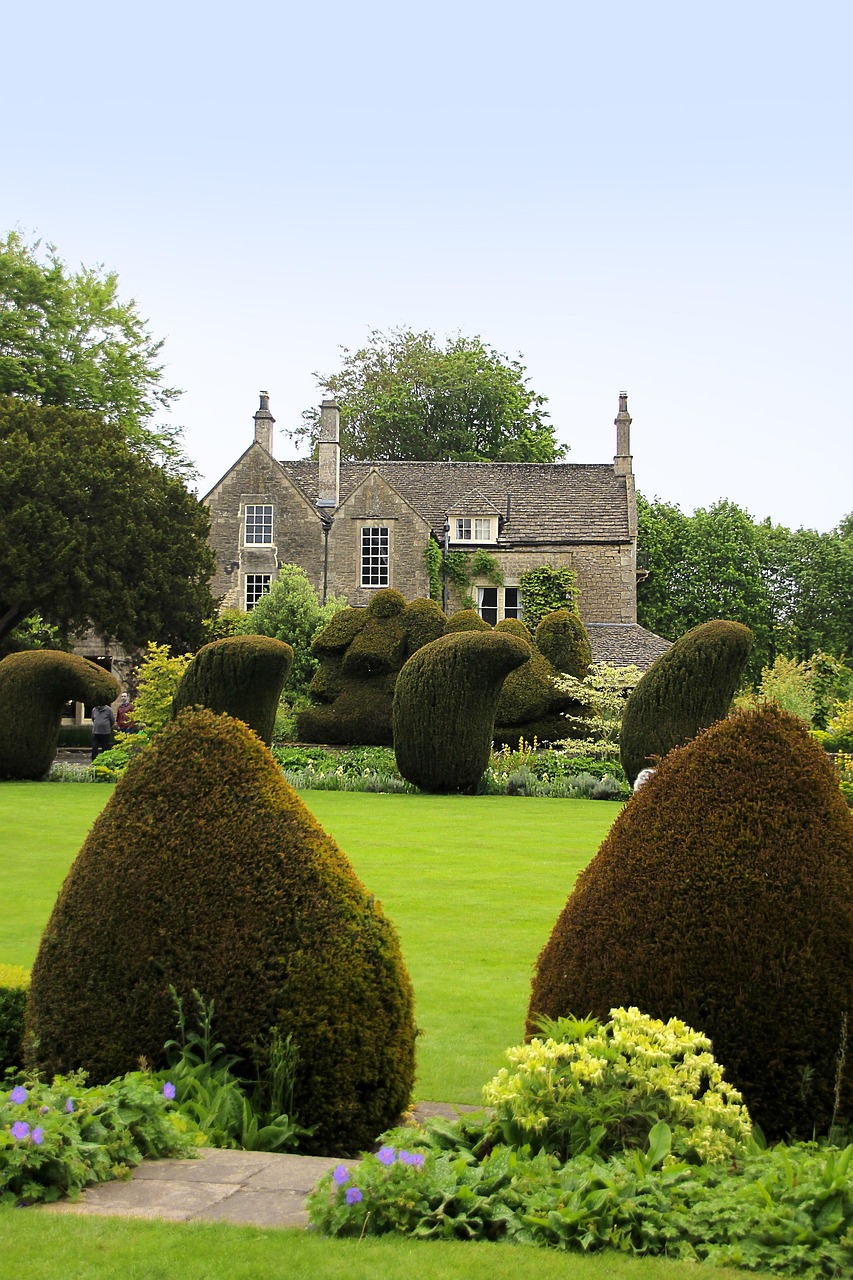 high-net-worth Our parent company, Ecl-ips, has gained a reputation over recent years as a trusted security systems partner of those providing property management solutions for high-net-worth individuals.